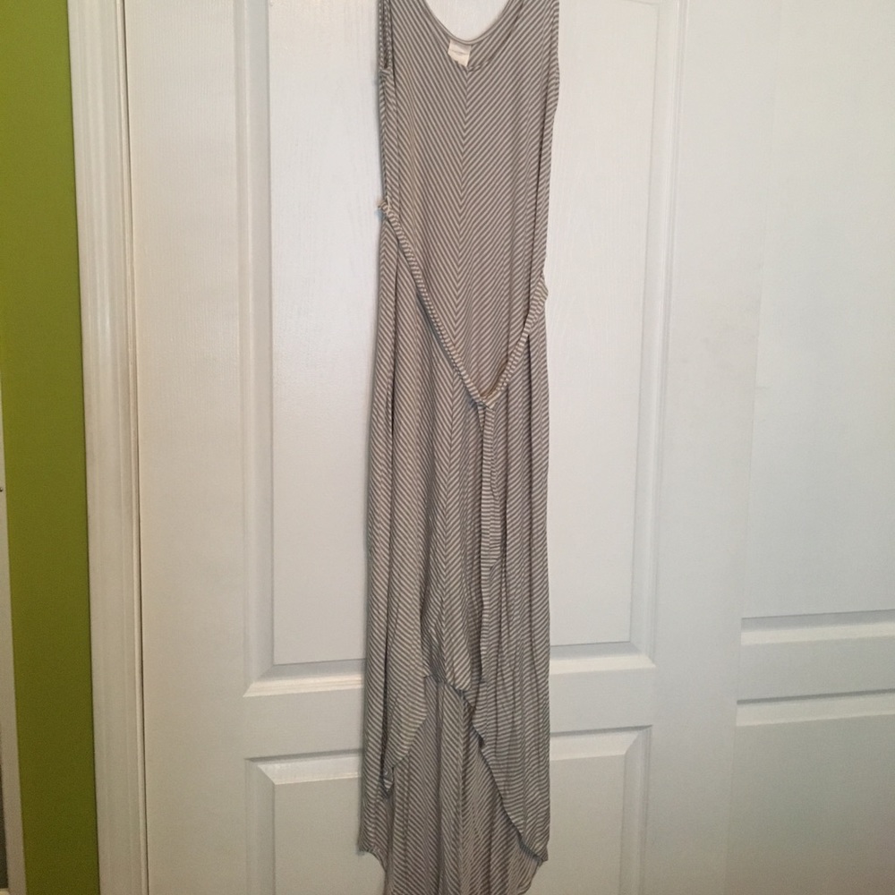 Hi-low dress (maternity)