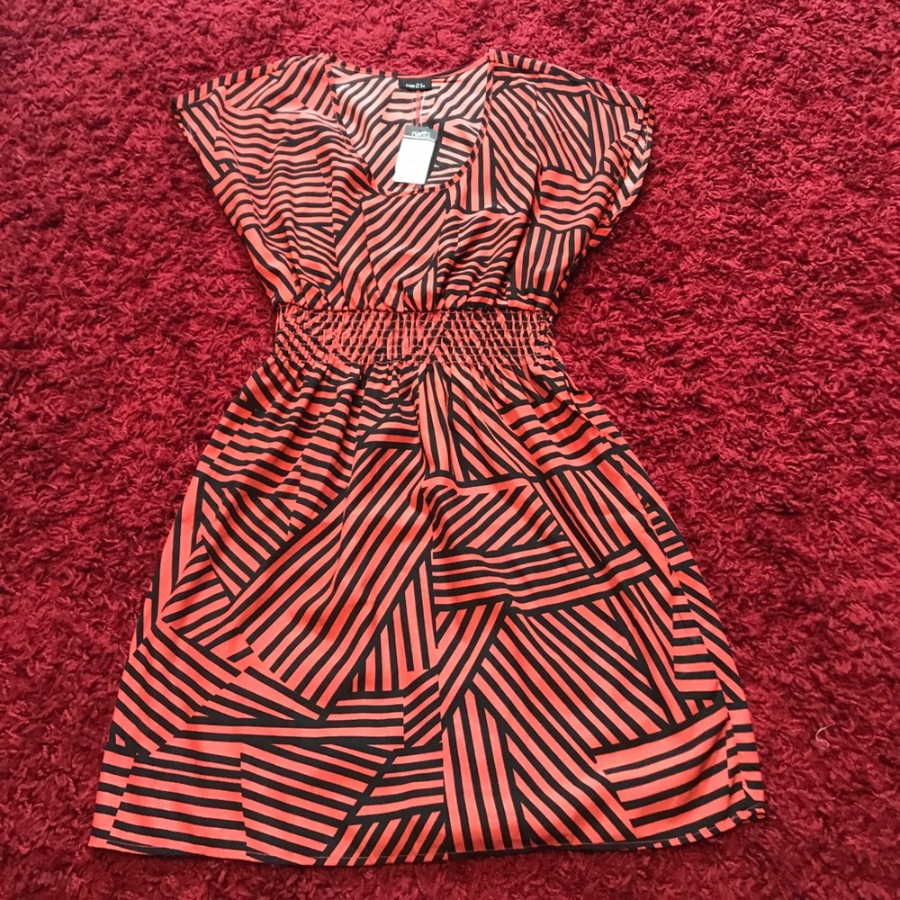 Pinched waist dress