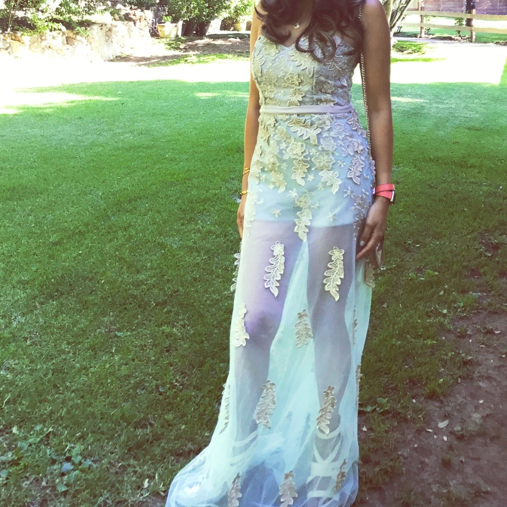 Beautiful sage green dress!