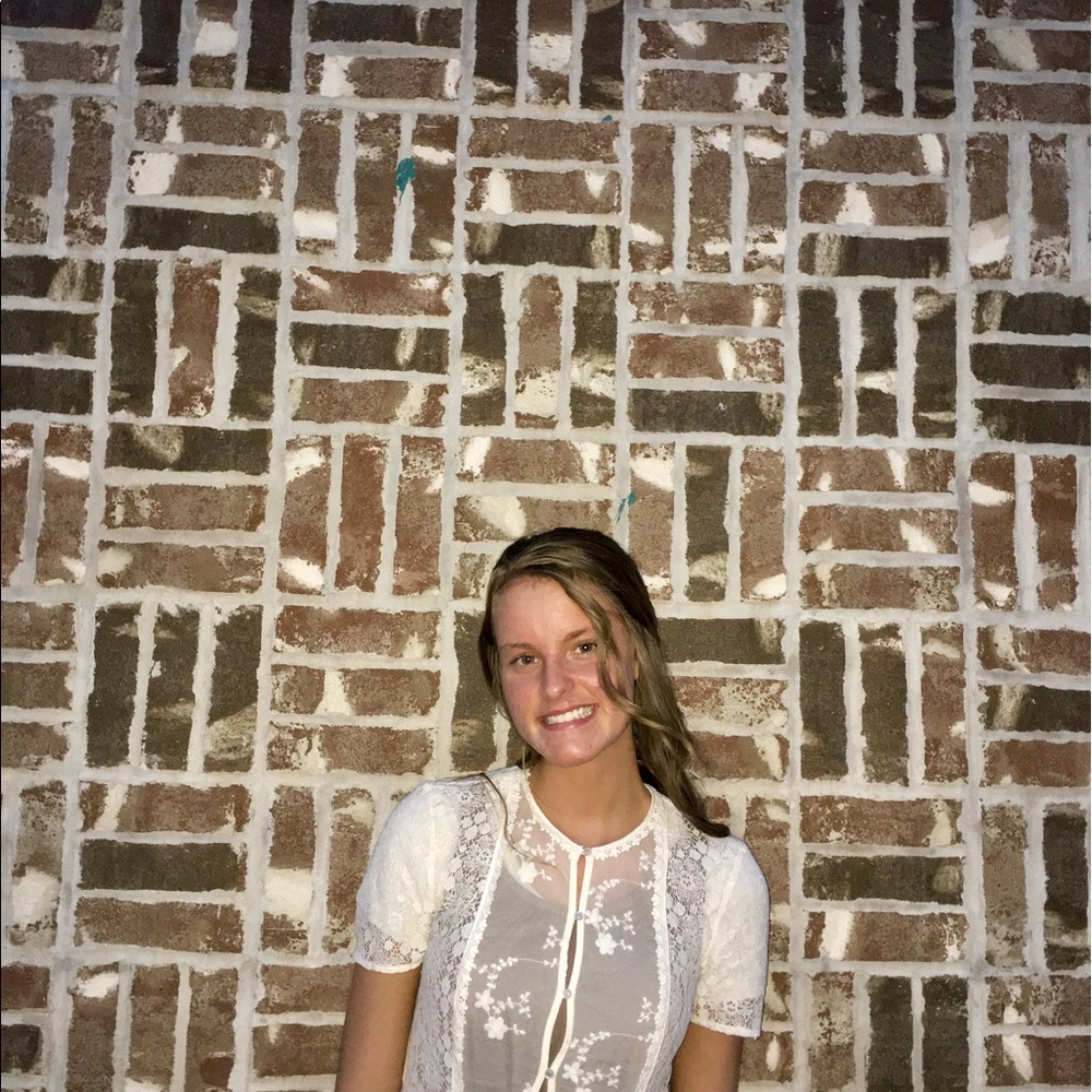 Meet your Posher, Katie