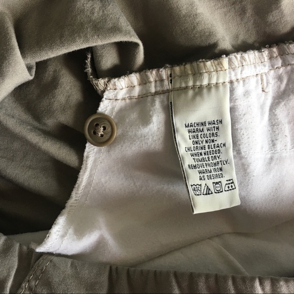 Eddie Bauer Khaki Shorts - Picture 5 of 5