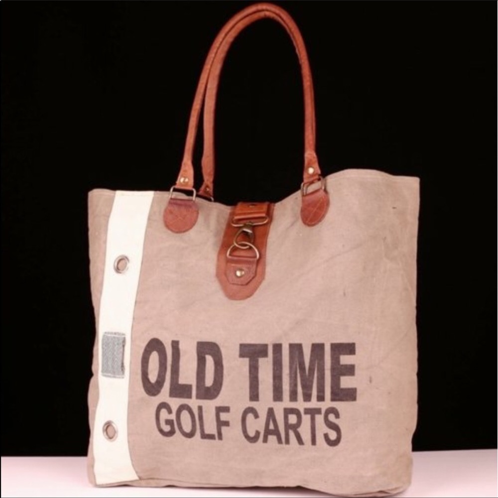 🌼🌼 SALE............TOTE