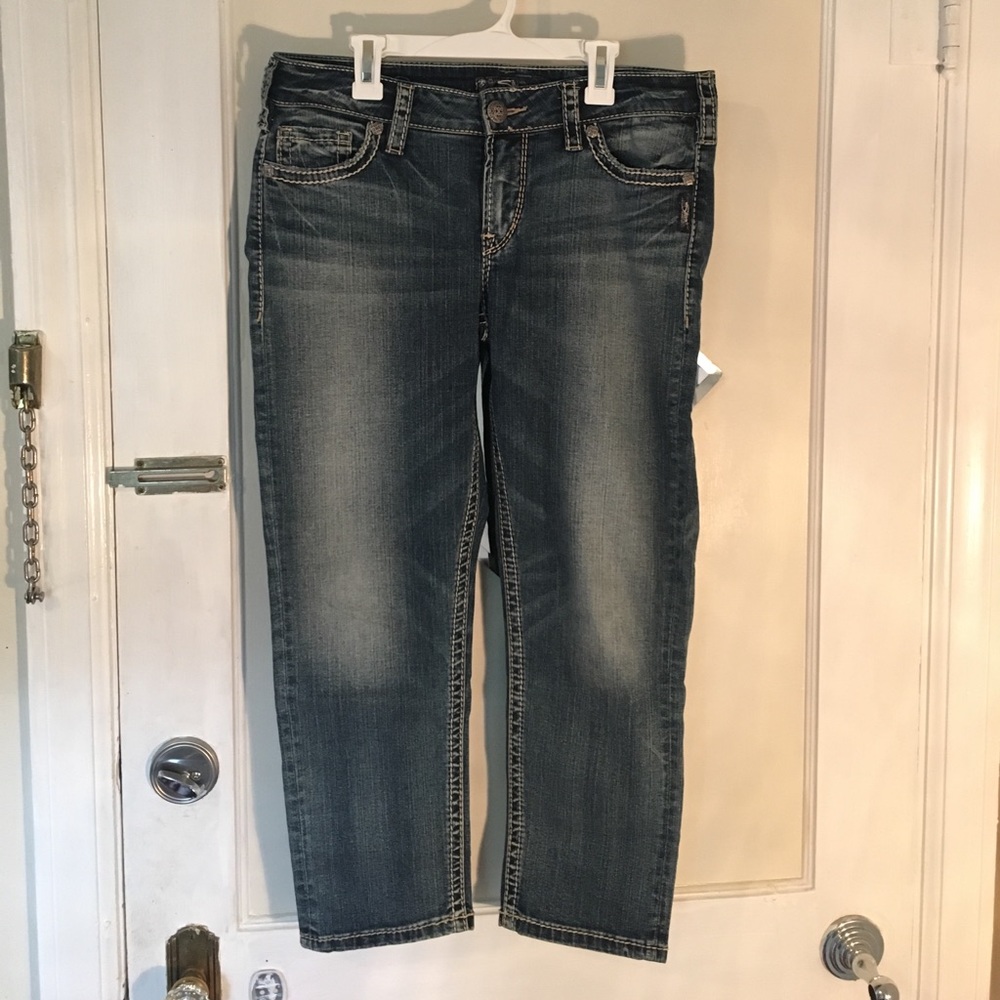 PRICE DROP‼️ Silver Jeans Co. Tuesday Mid Capri