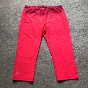 Under Armor Fitted Capri Workout Pants