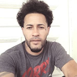 Meet your Posher, Luis