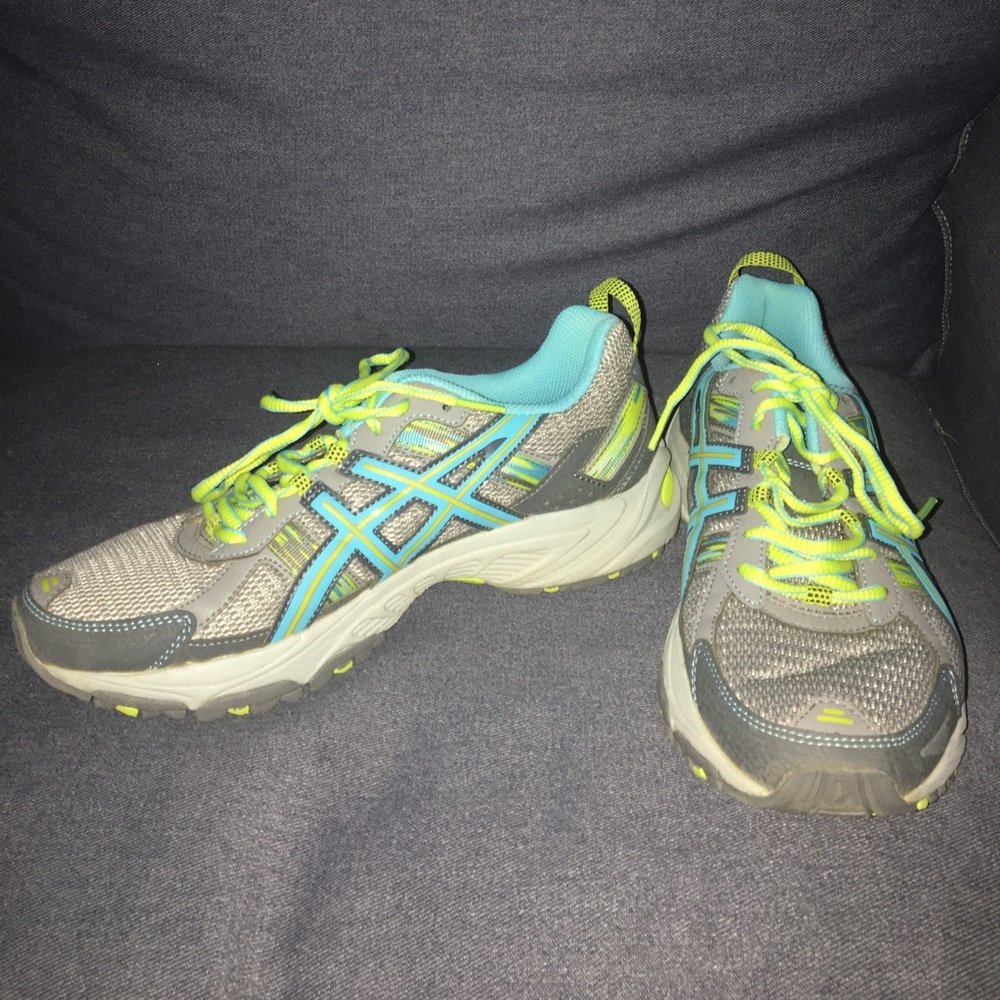 Asics Tennis shoes