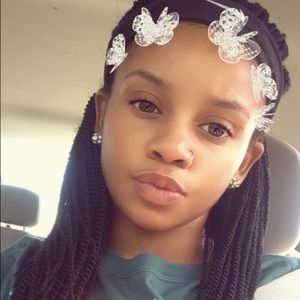 Meet your Posher, Natilya