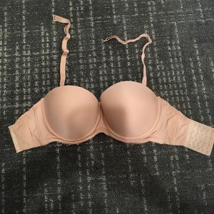 Nude bra can be strapless
