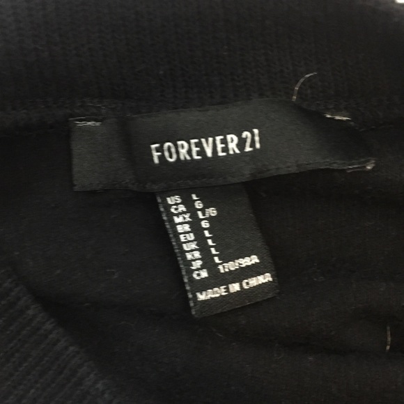 Forever 21 B&W Colorblock Sweater - Picture 5 of 5