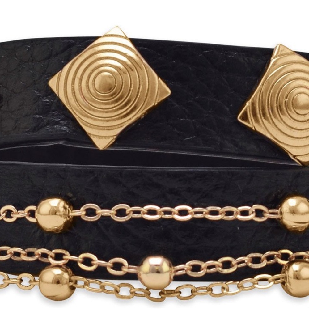 New Leather Bracelet With Gild Tone Hardward - Picture 3 of 7