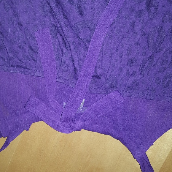Purple top - Picture 2 of 4