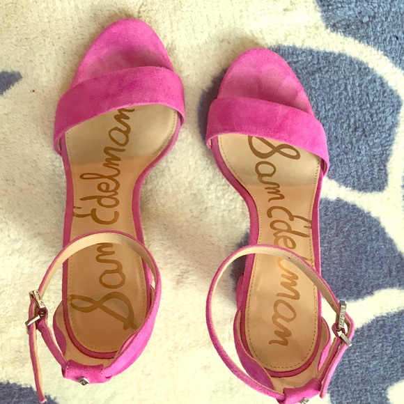 Sam Edelman Shoes - Sam Edelman hot pink suede pump size 10