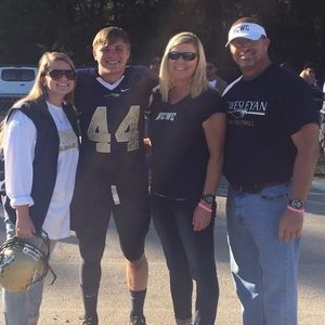 Meet your Posher, Bryant