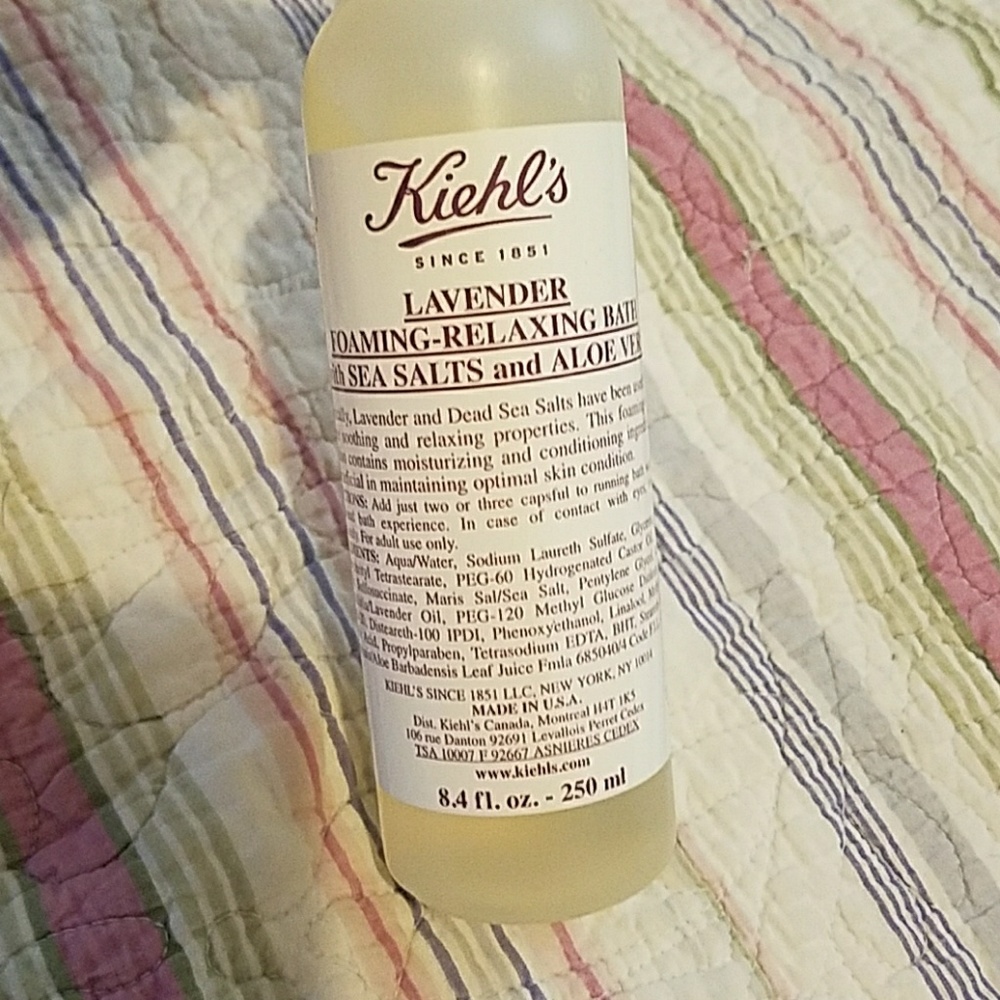 🎉🎉Host Pick 🎉🎉 Lavender Foaming-Relaxing Bath