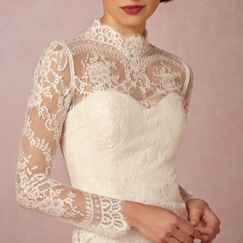 Dahlia Wedding Topper