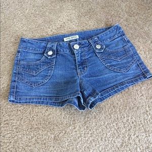 Paris blues jeans shorts