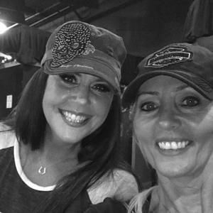 Meet your Posher, Lori