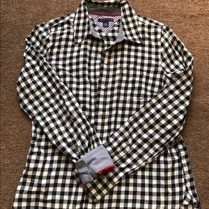 Tommy Hilfiger button up
