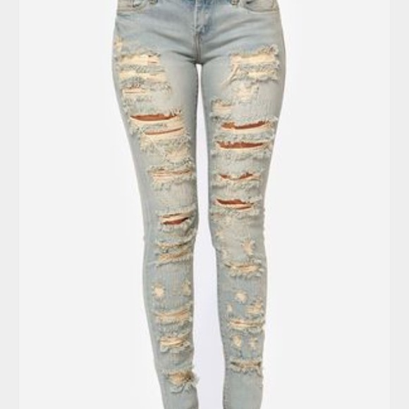 Blank NYC Super Distressed Light Wash Skinny Jeans - Picture 3 of 5
