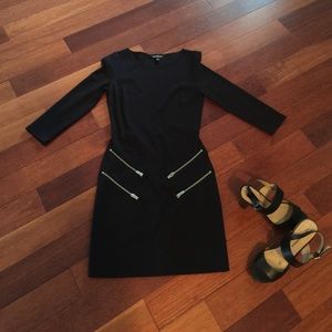 Black express dress with zippers long sleeve