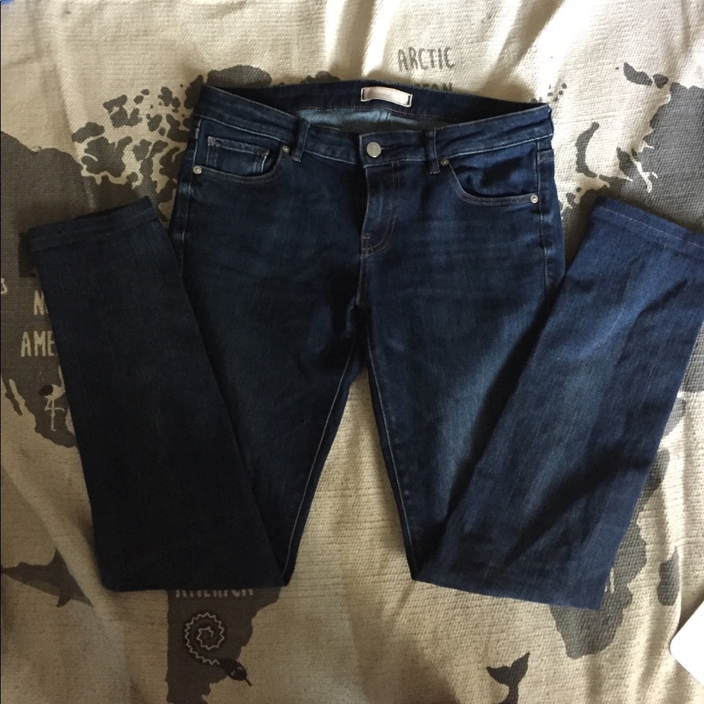 Uniqlo 26x28 skinny tapered mid-rise jeans, hemmed