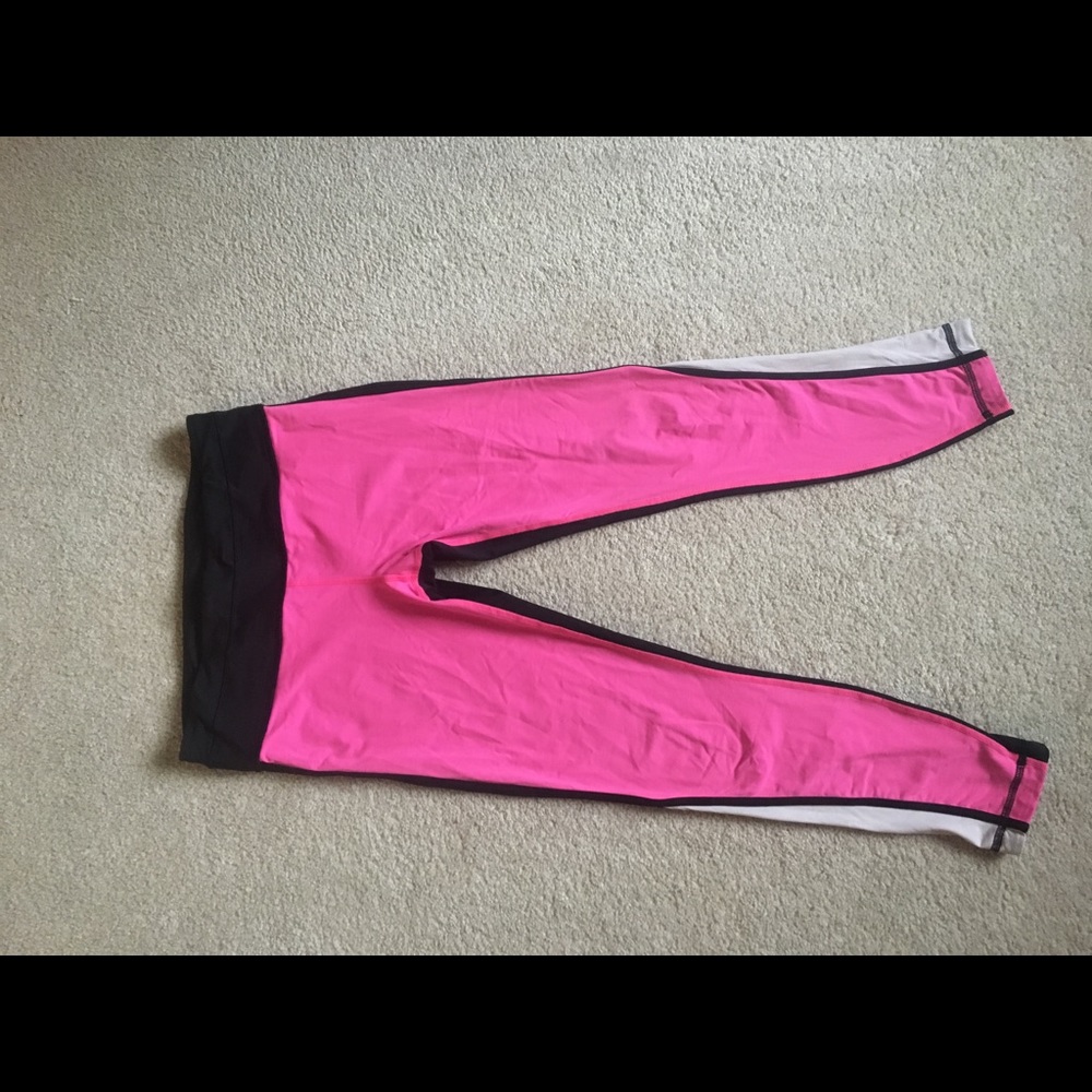 Lululemon Leggings 7/8 length- size 8