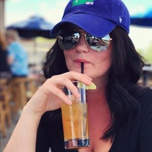 Meet your Posher, Jillian