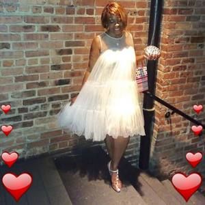 Meet your Posher, Denise