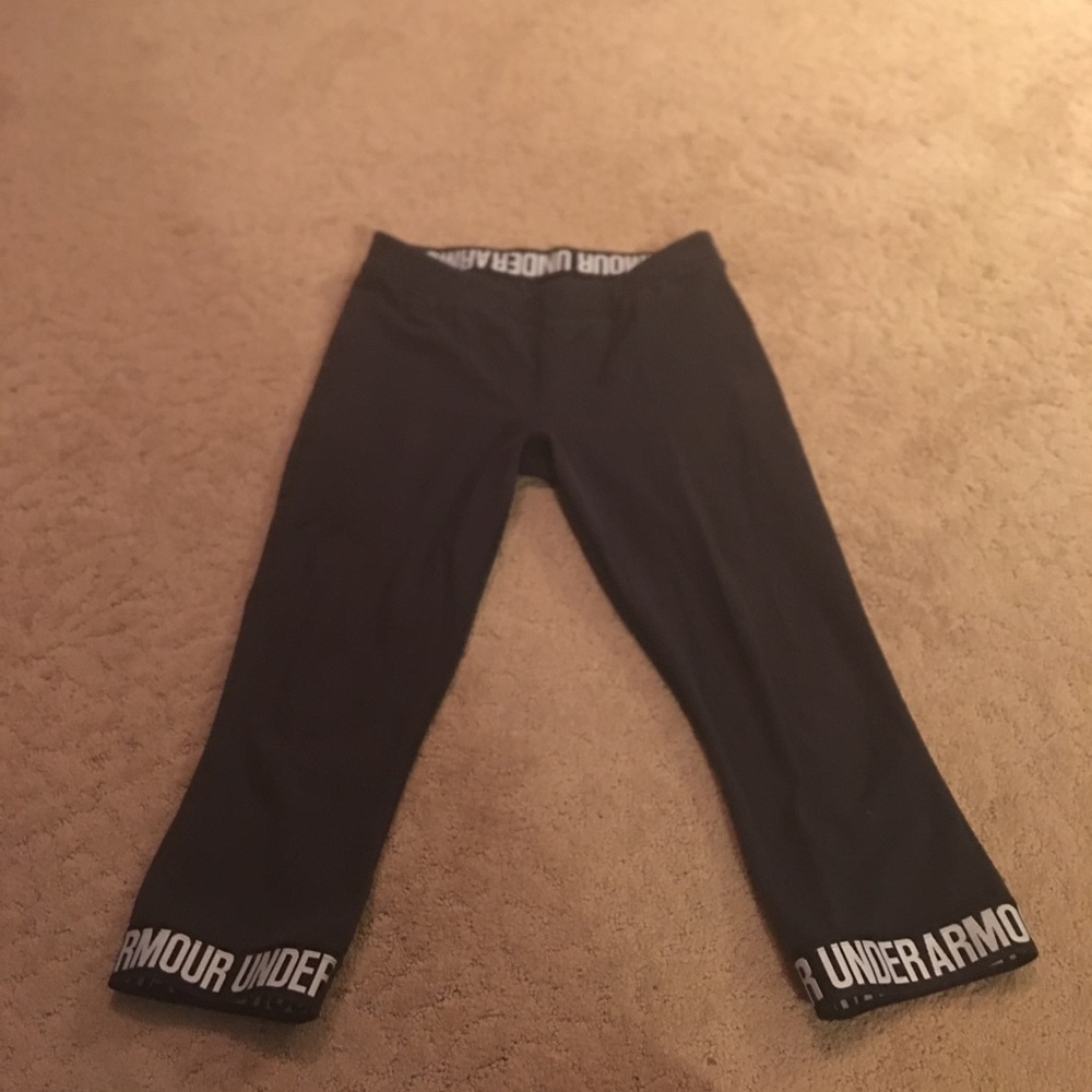 Under Armour Crop Leggings