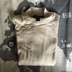 NWOT Forever 21 mock neck light sweater
