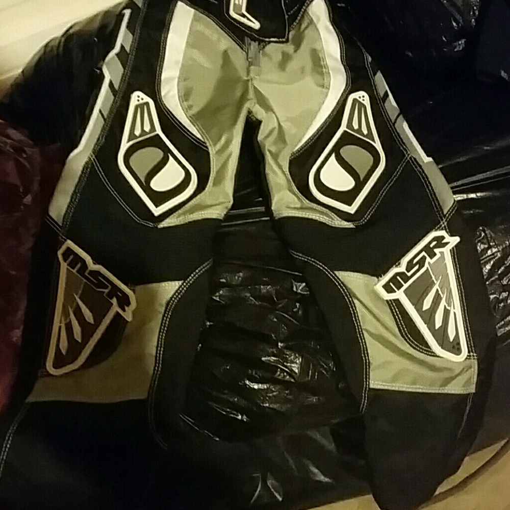 Riding pants