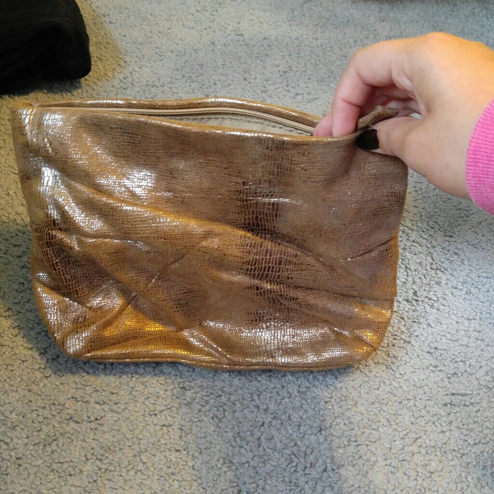 Travel bag