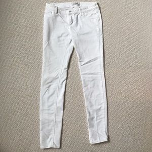 Abercrombie kids white skinny corduroys