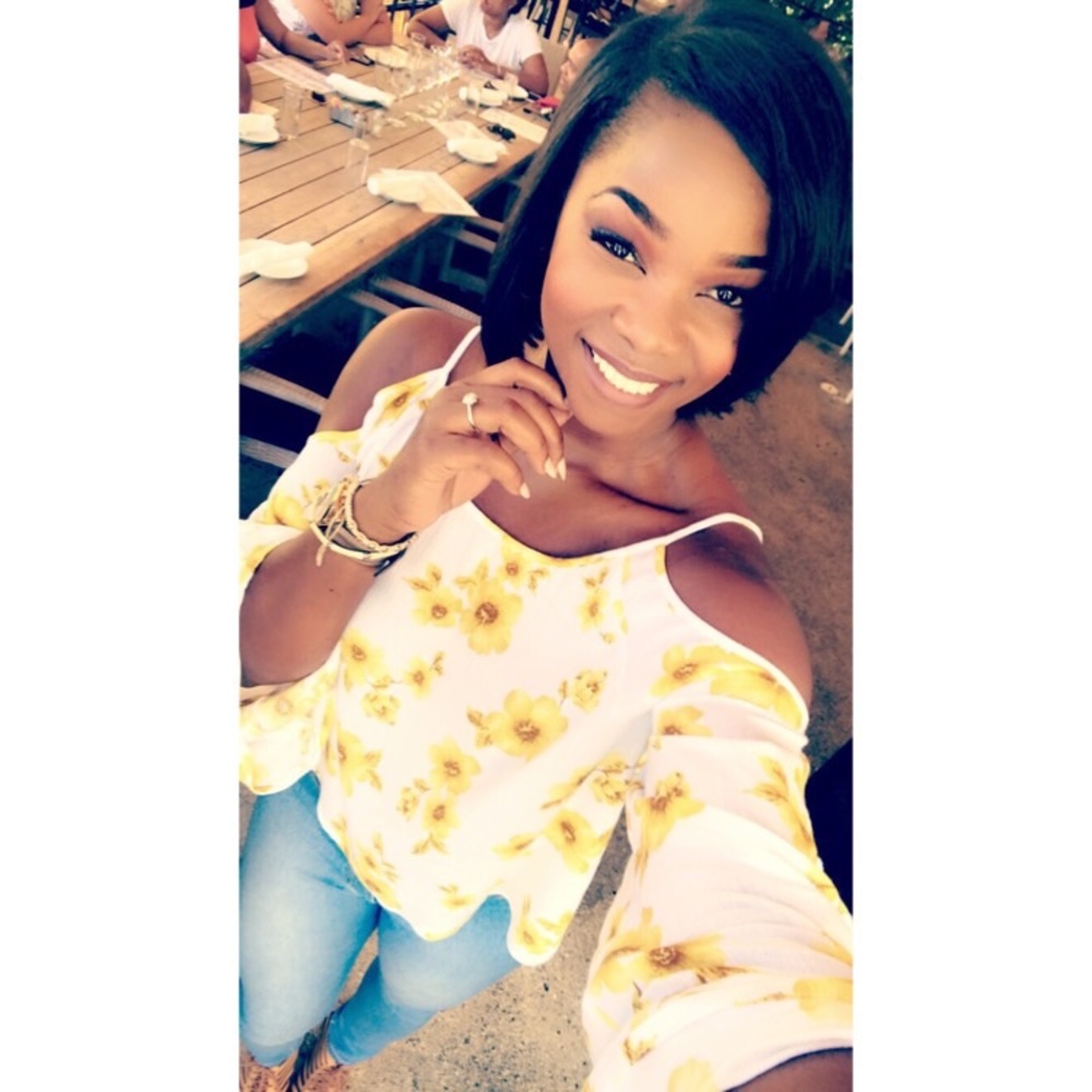 Meet your Posher, Robin