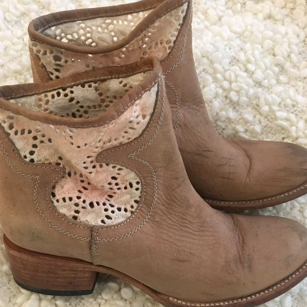 Steve Madden Free Bird