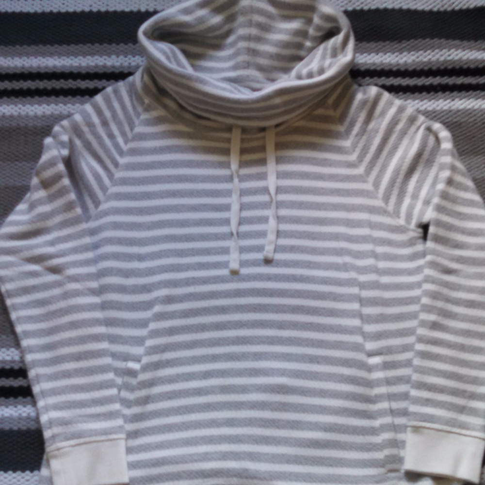 *FLASH SALE* Old Navy Cowl-neck Sweatshirt/Sweater