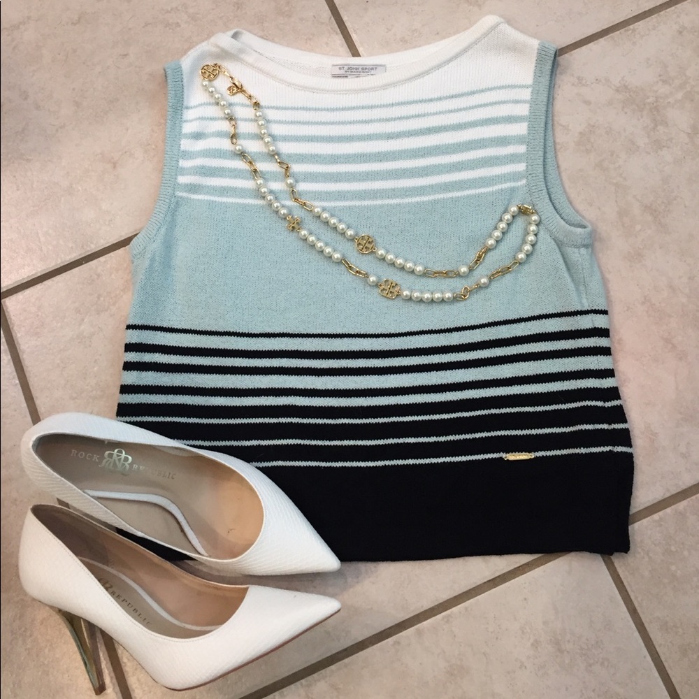 EUC St. John Sport by Marie Gray Sleeveless Top.