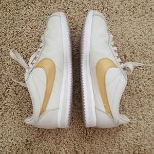 Nike cortez sneaker