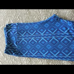 LuLaRoe Tall & Curvy leggings - blues and black
