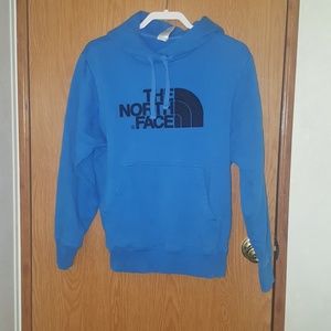 North face sweater