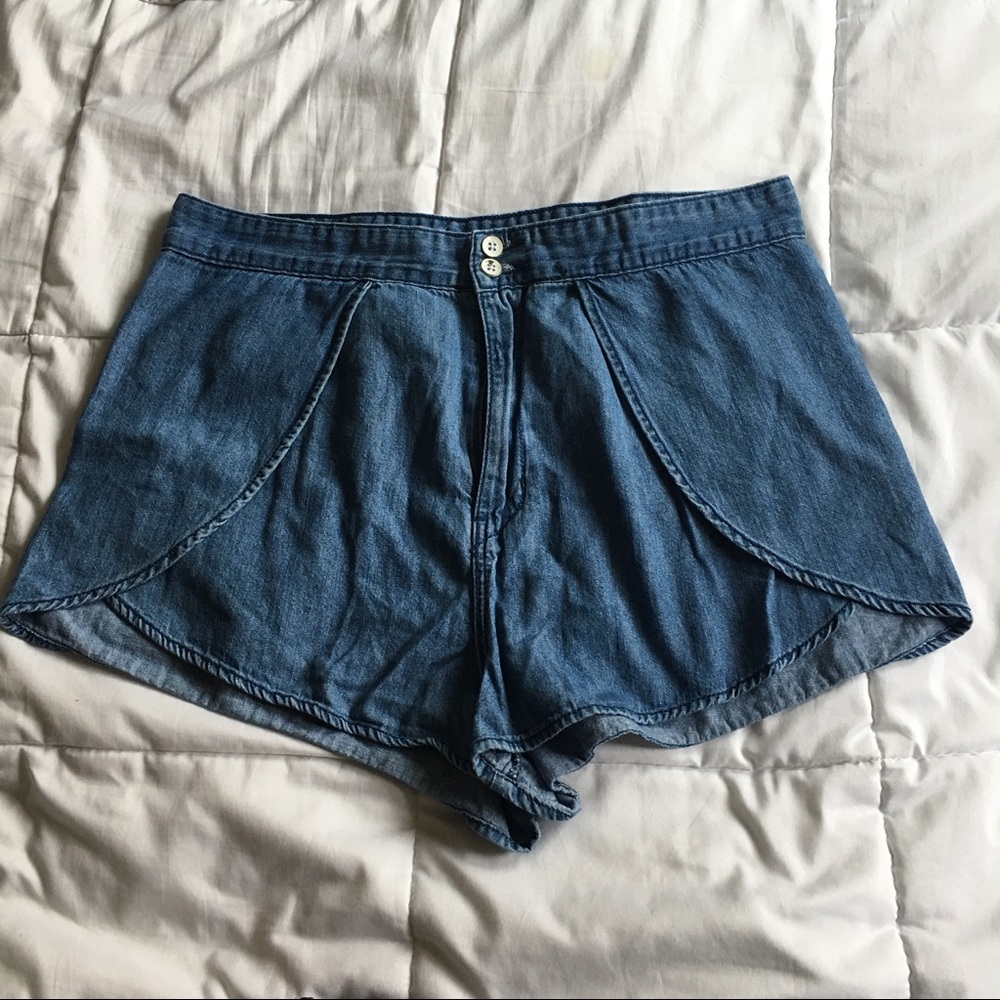 Urban Outfitters BDG flapped shorts