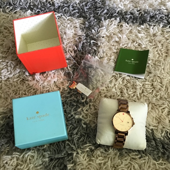 kate spade Watch - Picture 3 of 5