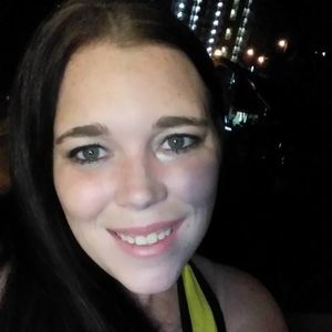 Meet your Posher, Lindsey