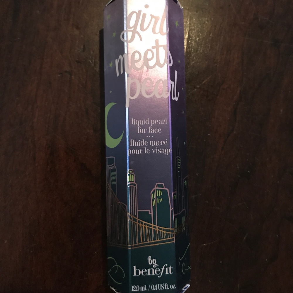 Benefit Girl Meets Pearl
