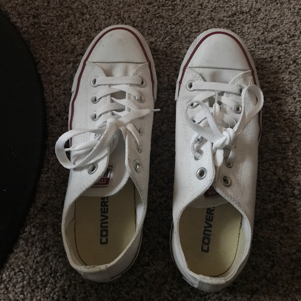 AUTHENTIC WHITE CONVERSE