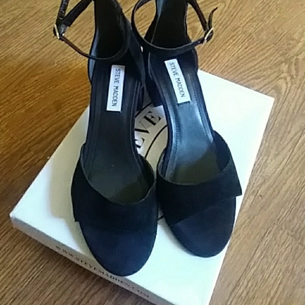Steve Madden Small Block Heels