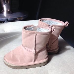 Gap Pink Fleece Boots