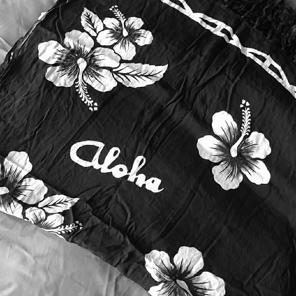 Hawaii Scarf