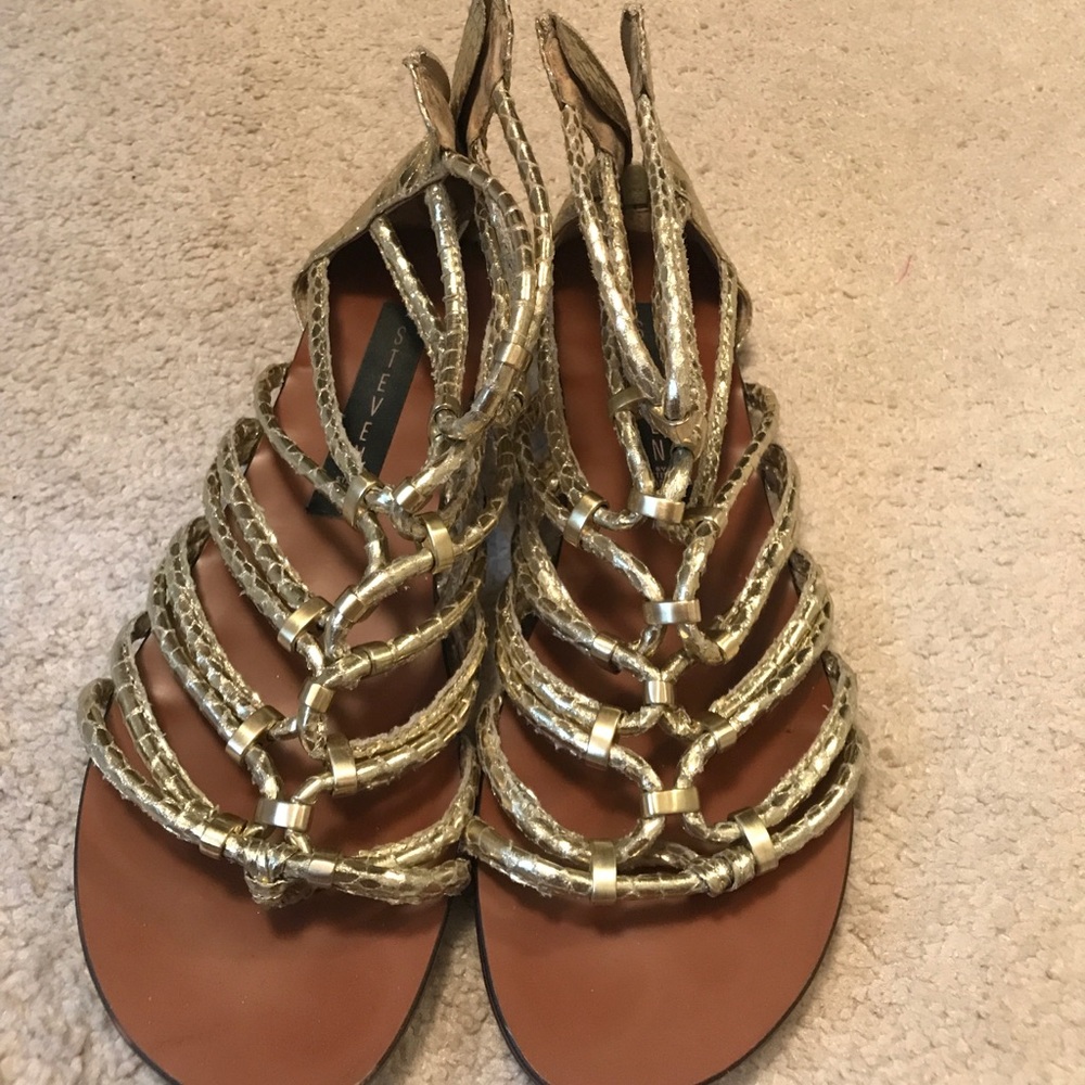 STEVEN by Steve Madden flat Sandals