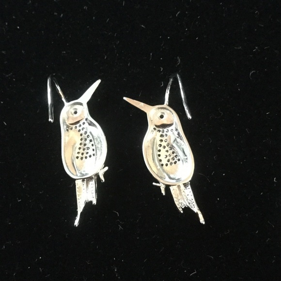 Enchanting Hummingbird Earrings - Picture 5 of 6